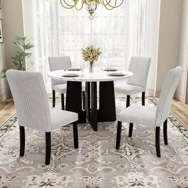 Ensemble table à manger ronde 5 pièces pour 4 personnes, table à manger moderne en marbre et 4 chaises rembourrées à dossier haut