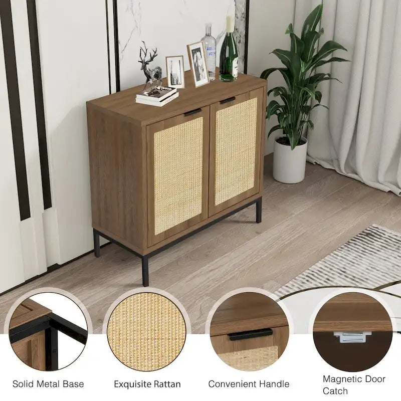 Buffet/Bahut d'appoint en rotin de style Mid-Century Modern avec 2 portes en bois